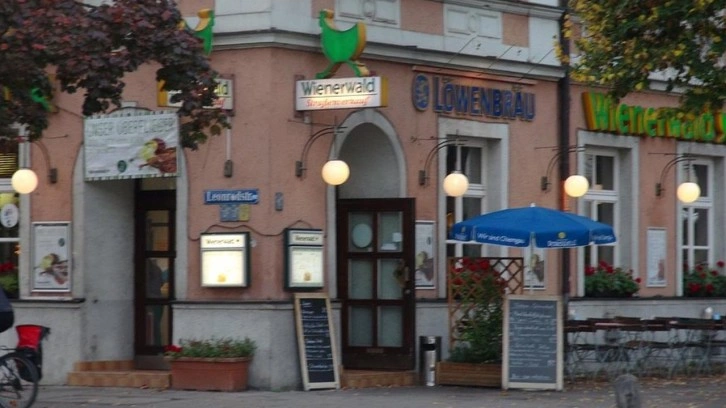 Avrupa'daki 70 senelik restoran iflas bayrağını çekti! Kimse beklemiyordu