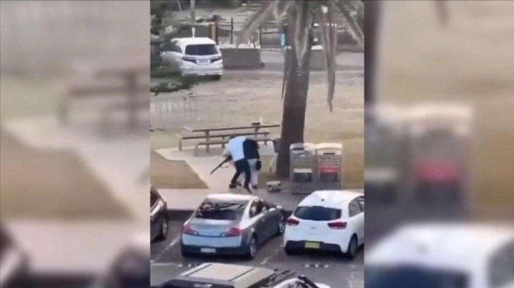 Avustralya'da Başbakan'dan kahraman Ahmed'e hastanede ziyaret: Benim için bir onur