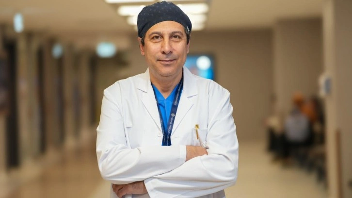 Bacağınızdaki şişliklere dikkat! Uzmanı uyardı