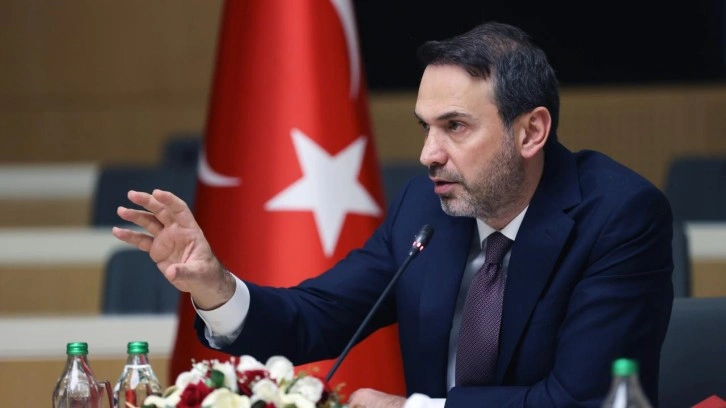 Bakan Bayraktar'ın n&uuml;kleer santral s&ouml;zleri Yunanistan'da g&uuml;ndem oldu