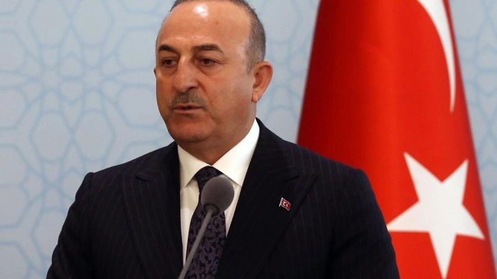 Bakan &Ccedil;avuşoğlu'ndan m&uuml;lteci a&ccedil;ıklaması
