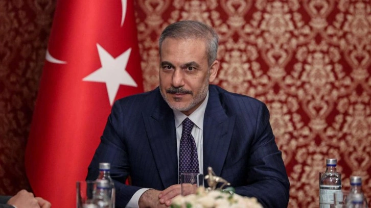 Bakan Fidan'dan 'Terörsüz Türkiye' mesajı! 'Pratikte de feshetmesi gerekiyor