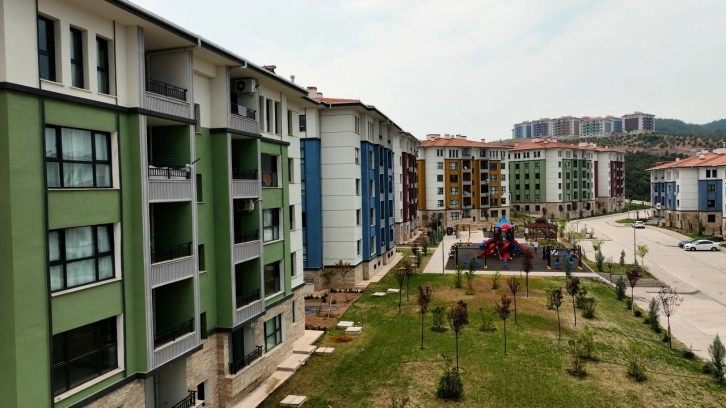 Bakan Kurum'dan Osmaniye paylaşımı: Söz verdiysek, yaparız