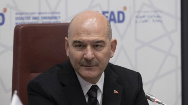 Bakan S&uuml;leyman Soylu'dan Kılı&ccedil;daroğlu'na: Bu iki b&uuml;y&uuml;kel&ccedil;iden hangisi satış yaptı?