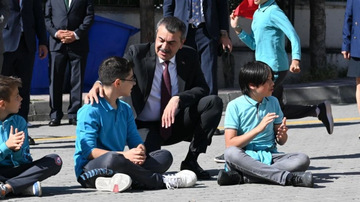 Bakan Tekin'den tatile girecek öğrencilere 4 tavsiye