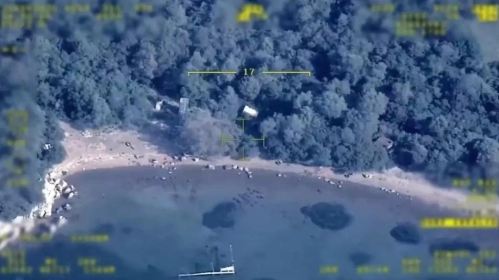 Bakan Yerlikaya: 81 ilde 55 g&ouml;&ccedil;men ka&ccedil;ak&ccedil;ısı ile 972 d&uuml;zensiz g&ouml;&ccedil;men yakalandı