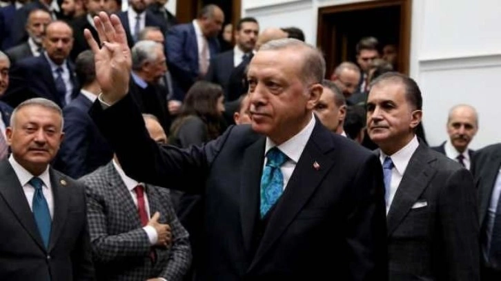Bakanlar i&ccedil;in 3 il &ouml;nerildi! Başkan Erdoğan'a 1200 kişilik aday listesi verildi