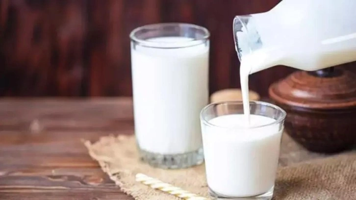 Bakanlıktan çiğ süt alımı yapan 4 şirkete 58,3 milyon lira ceza