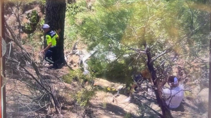 Balıkesir'de araç dere yatağına uçtu: 1 ölü