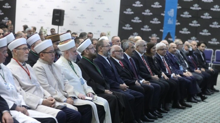 Balkan alimleri ve din adamları Edirne'de buluştu