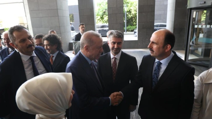 Başkan Altay Uluslararası Aile Forumu’nda Büyükşehir’in aile odaklı çalışmalarını anlattı