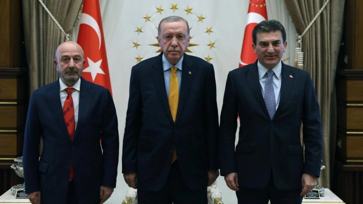 Başkan Erdoğan, OYAK yöneticilerini kabul etti