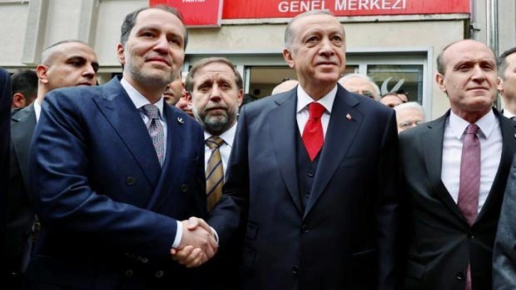 Başkan Erdoğan'la g&ouml;r&uuml;şm&uuml;şt&uuml;! Fatih Erbakan'dan dikkat &ccedil;eken paylaşım