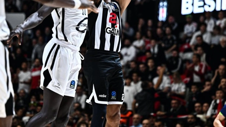 Beşiktaş, Fransız takımına 30 sayı fark attı