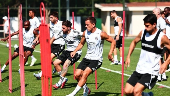 Beşiktaş, St. Patrick's maçı hazırlıklarına başladı