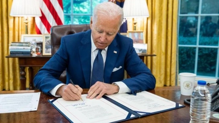 Biden imzaladı: ABD'den &Ccedil;in'i kızdıracak Tayvan kararı