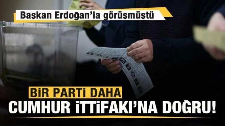 Bir parti daha Cumhur İttifakı'na doğru! Canlı yayında a&ccedil;ıkladı