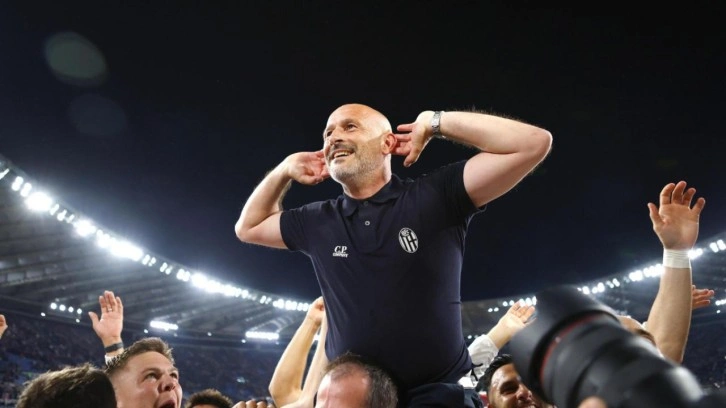 Böyle hoca görülmedi! 200 maçta 198 farklı 11 denedi