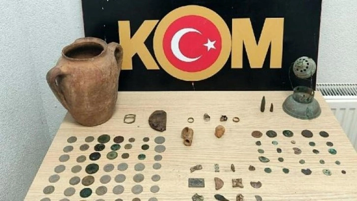 &Ccedil;anakkale'de tarihi eser ka&ccedil;ak&ccedil;ılığı operasyonu