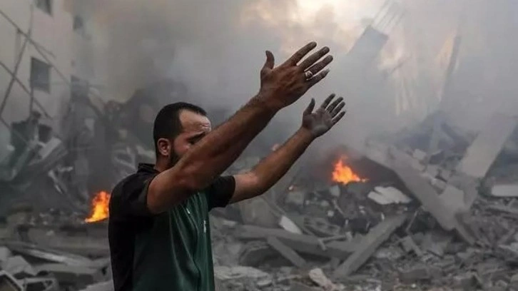 &Ccedil;aresizliğin fotoğrafı! Filistinliler &ouml;l&uuml;m&uuml; b&ouml;yle bekliyor