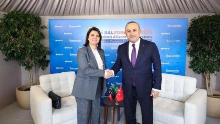 &Ccedil;avuşoğlu, İspanyol ve Libyalı mevkidaşlarıyla g&ouml;r&uuml;şt&uuml;!