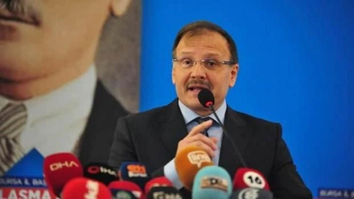 &Ccedil;avuşoğlu'ndan "Batı menşeili habis d&uuml;ş&uuml;nceler" a&ccedil;ıklaması