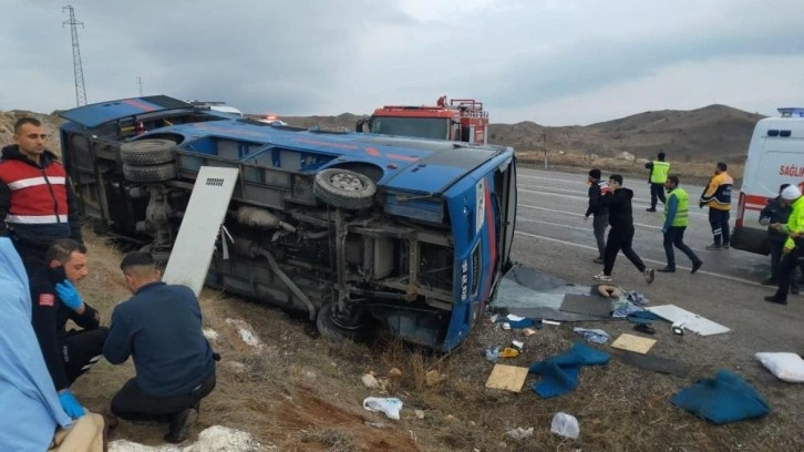 Cezaevi nakil aracı devrildi: 5 kişi yaralandı!