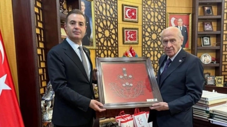 CHP'li belediye başkanı Akın'dan Bahçeli'ye ziyaret