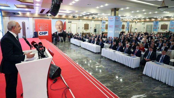 CHP lideri Kemal Kılı&ccedil;daroğlu, Belediye Başkanlarını topladı, Mansur Yavaş katılmadı