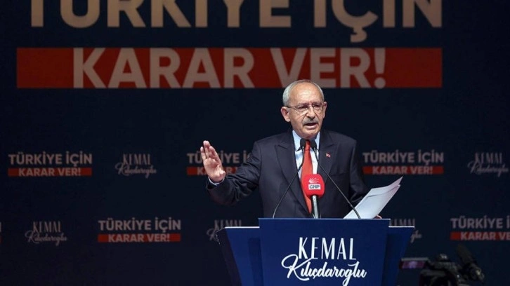 CHP'deki bombalar tek tek patladı! Millet b&ouml;yle kandırıldı...Sistemi kuran isim konuştu