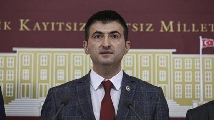 CHP'den istifa eden &Ccedil;elebi 6'lı masayı topa tuttu: 6+1 değil Cumhur ittifakı derim