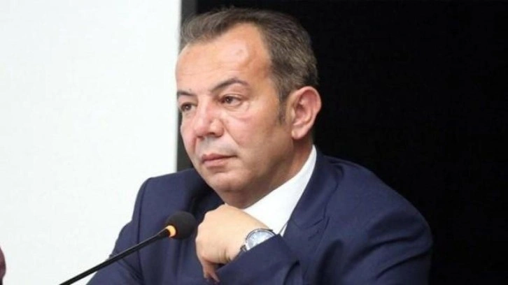 CHP'li Belediye Başkanı Tanju &Ouml;zcan'ın silahına el koyuldu