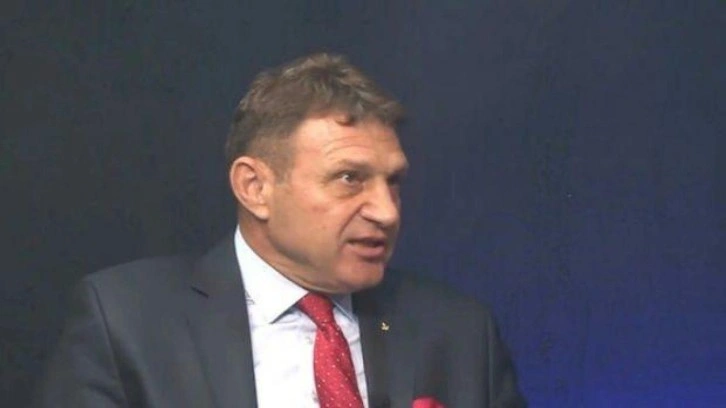 CHP'li emekli Amiral Ert&uuml;rk'ten HDP'ye ve Demirtaş'a g&uuml;zelleme!