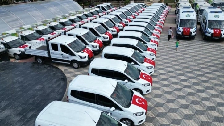 CHP&rsquo;li İzmir B&uuml;y&uuml;kşehir Belediyesi&rsquo;nin yapamadığını AK Partili Menemen Belediyesi yaptı
