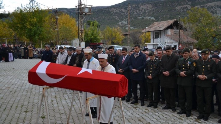 Çorum'da vefat eden Kore gazisi son yolculuğuna uğurlandı