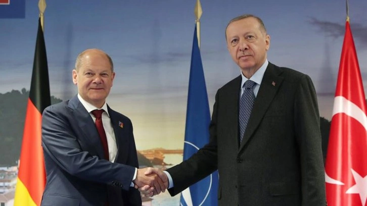 Cumhurbaşkanı Erdoğan, Almanya Başbakanı Scholz ile g&ouml;r&uuml;şt&uuml;