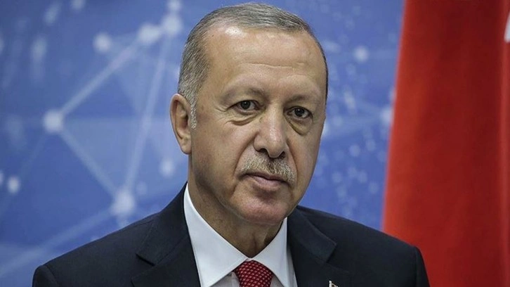 Cumhurbaşkanı Erdoğan, Avrupa şampiyonu olan g&uuml;reş&ccedil;ileri tebrik etti