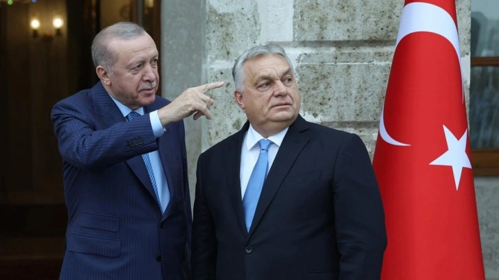 Cumhurbaşkanı Erdoğan, Macaristan Başbakanı Orban'ı resmi törenle karşıladı