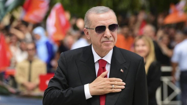 Cumhurbaşkanı Erdoğan, Reisi, Barzani ve İzzetbegovi&ccedil; ile 'bayram' g&ouml;r&uuml;şmesi
