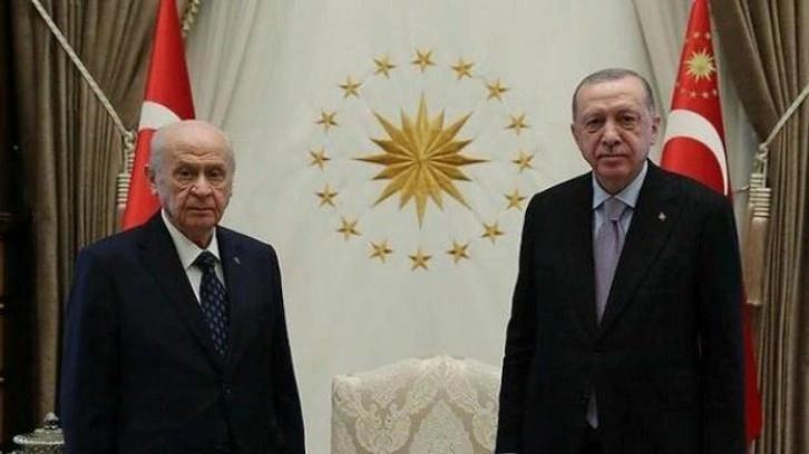 Cumhurbaşkanı Erdoğan ve Bah&ccedil;eli bir araya geldi