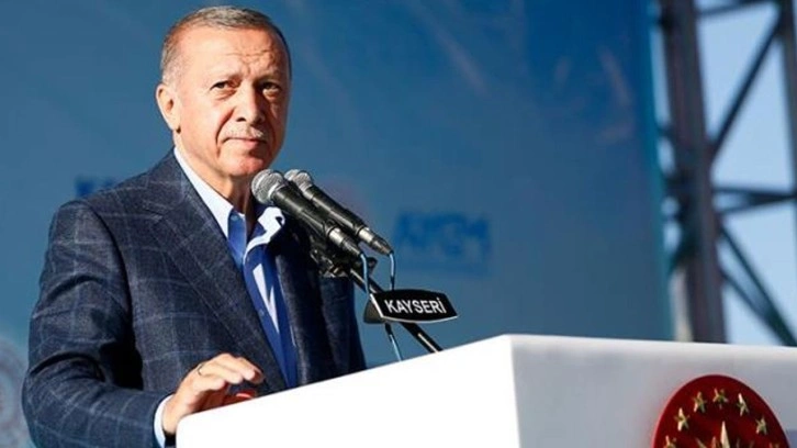 Cumhurbaşkanı Erdoğan'ın dikkatini &ccedil;eken pankart