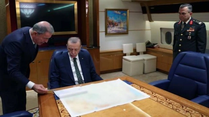 Cumhurbaşkanı Erdoğan'ın harekat emrini verdiği karede dikkat &ccedil;eken ayrıntı