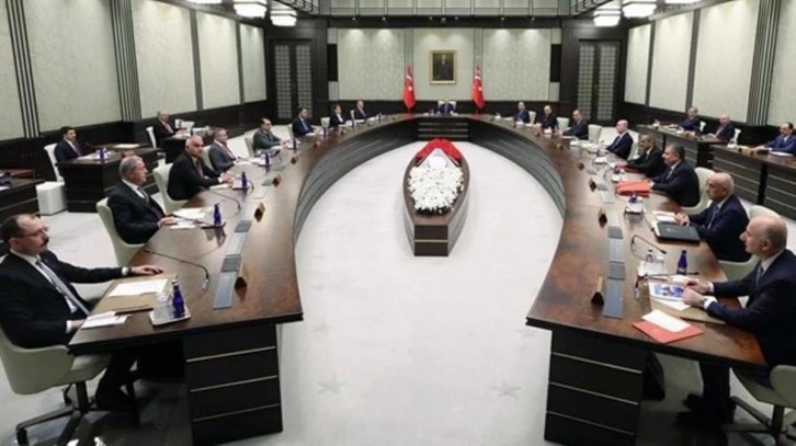 Cumhurbaşkanlığı Kabinesi'nin 16 &uuml;yesi milletvekili se&ccedil;ildi