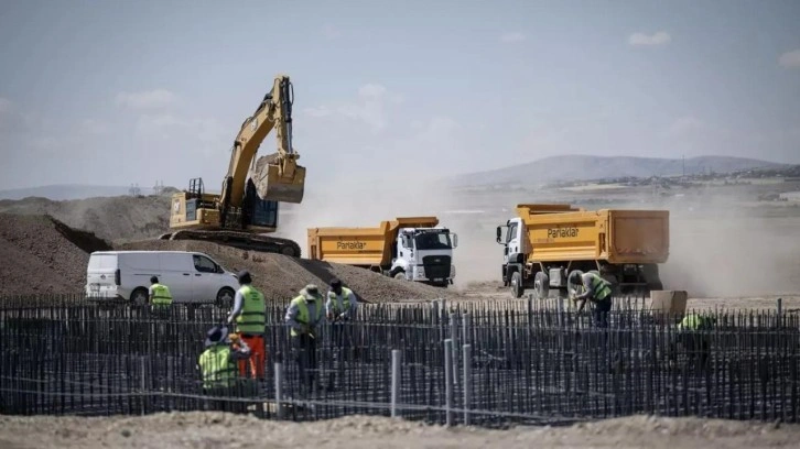 Cumhuriyet tarihinin en büyük savunma sanayisi yatırımını görüntülendi