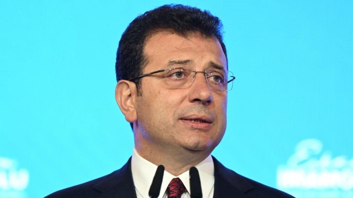 C&uuml;mlelerin arasına gizledi! İmamoğlu'nun konuşmasının şifreleri