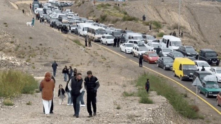 Dağlık Karabağ&rsquo;dan Ermenistan&rsquo;a g&ouml;&ccedil;enlerin sayısı 100 bini aştı