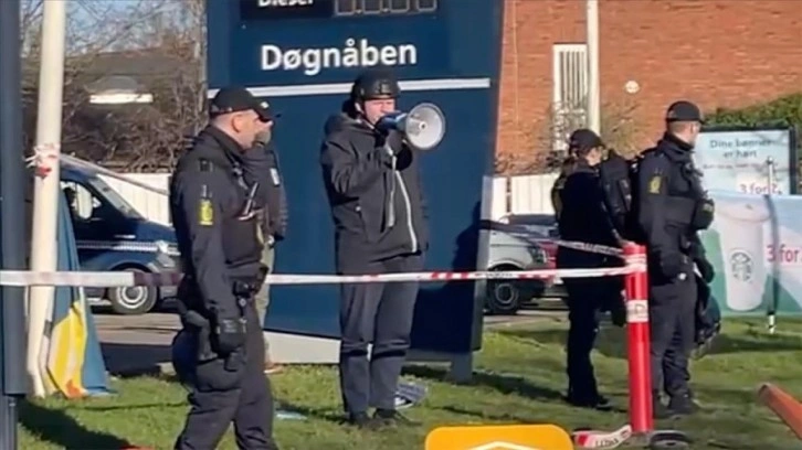 Danimarka h&uuml;k&uuml;meti Kur'an yakılmasını yasaklayan yasa tasarısı sunacak