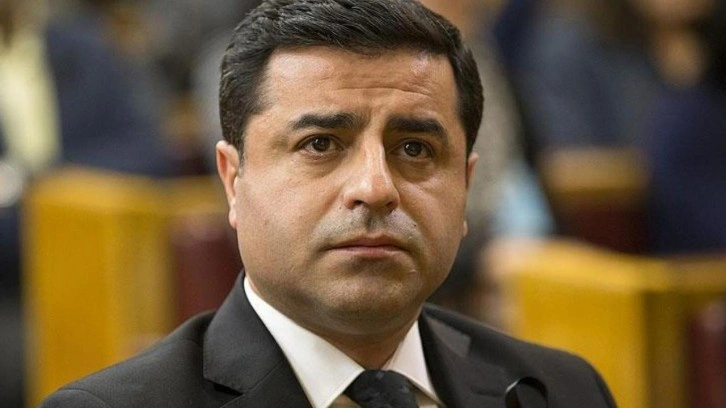 Demirtaş havlu attı! Bıraktığını resmen a&ccedil;ıkladı