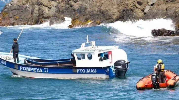 Denizde dehşet... Turist teknesi battı! Çok sayıda ölü ve yaralı var!