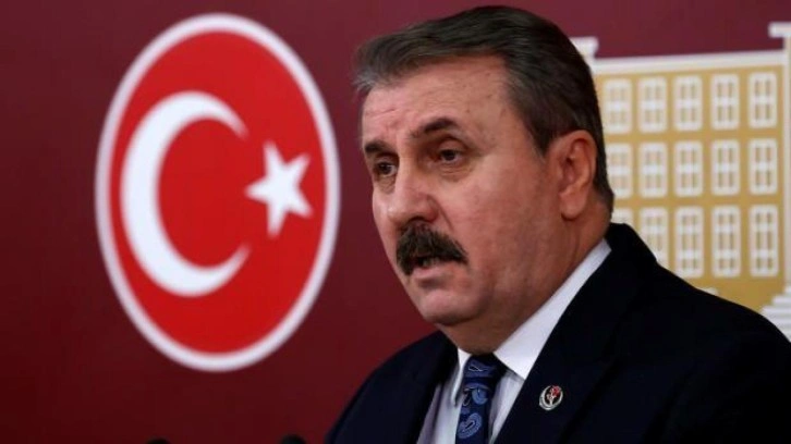 Destici'den 6'lı masaya Pen&ccedil;e Kılı&ccedil; tepkisi: Derin bir sessizlik hakim